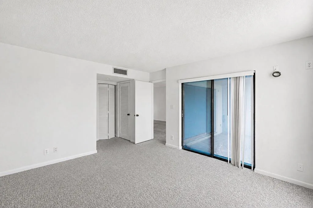 2322 S Cypress Bend Drive # 311, Pompano Beach, FL 33069 photo 6