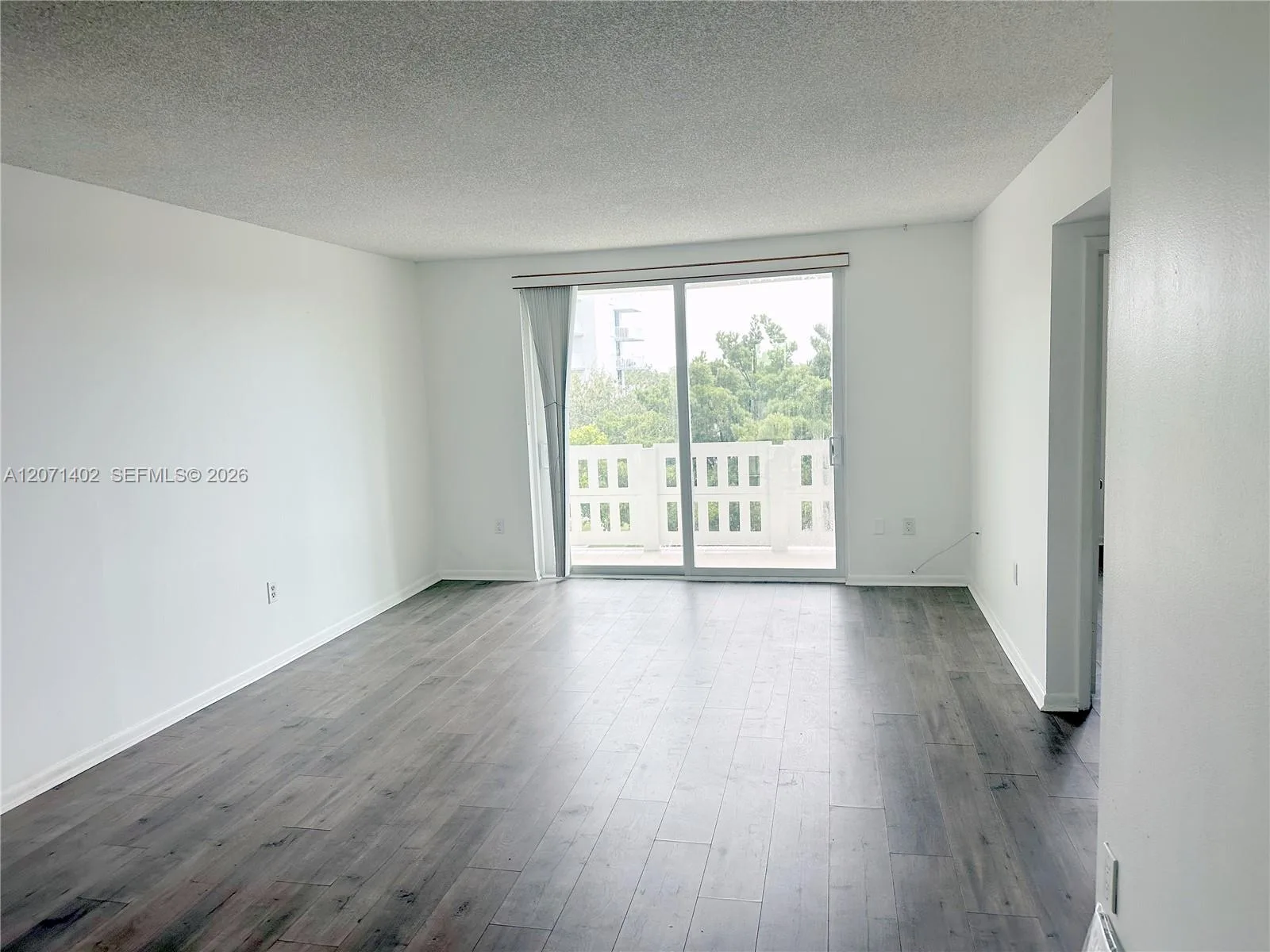 919 Hillcrest Dr # 407, Hollywood, FL 33021 photo 7