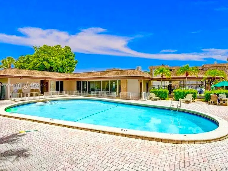 2451 SW 82nd Ave # 106, Davie, FL 33324 photo 11