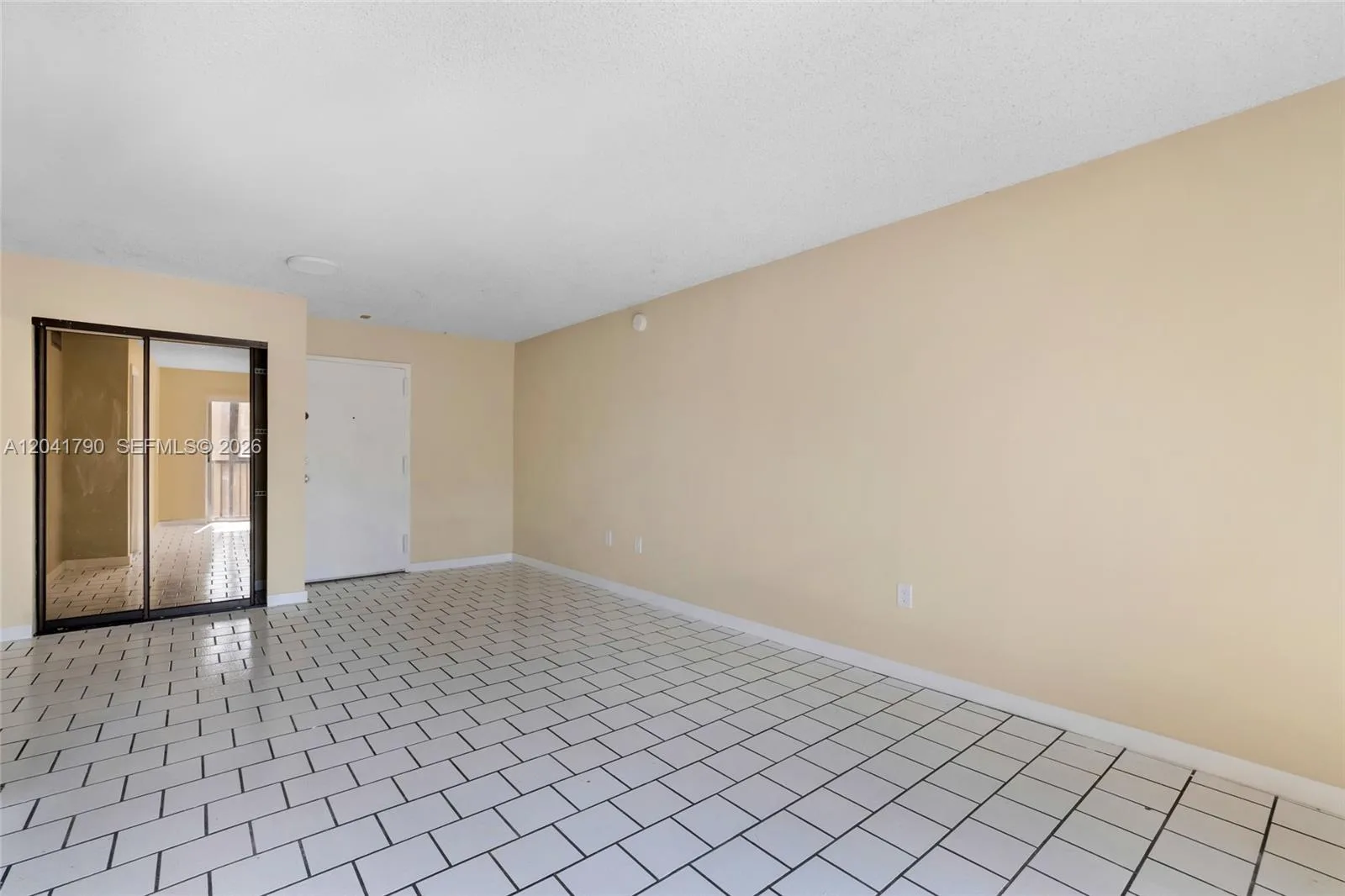 4805 NW 7th St # 302-15, Miami, FL 33126 photo 10