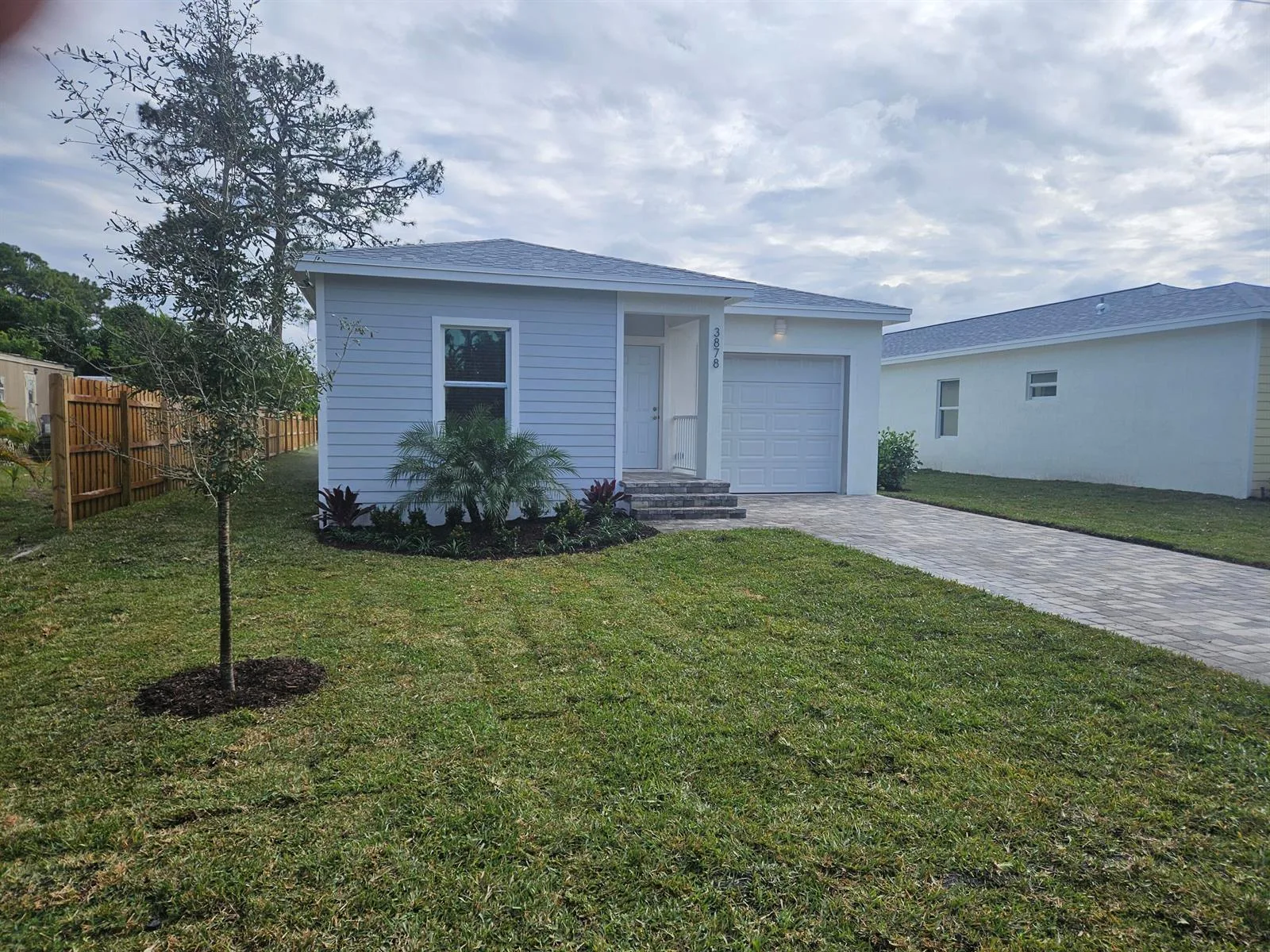 3848 SE Grant Street, Stuart, FL 34997 photo 2