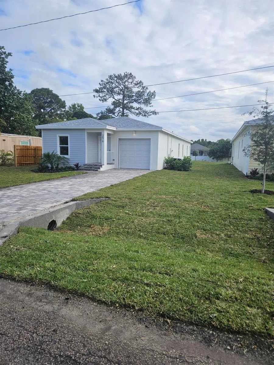 3848 SE Grant Street, Stuart, FL 34997 photo 3