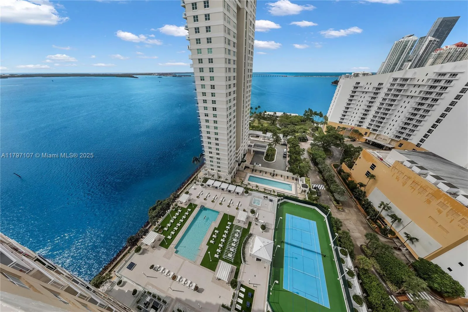 770 Claughton Island Dr # PH-26, Miami, FL 33131 photo 10