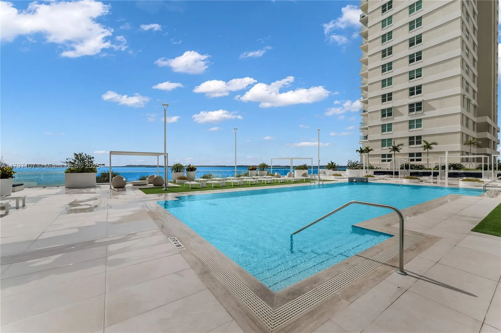 770 Claughton Island Dr # PH-26, Miami, FL 33131 photo 13