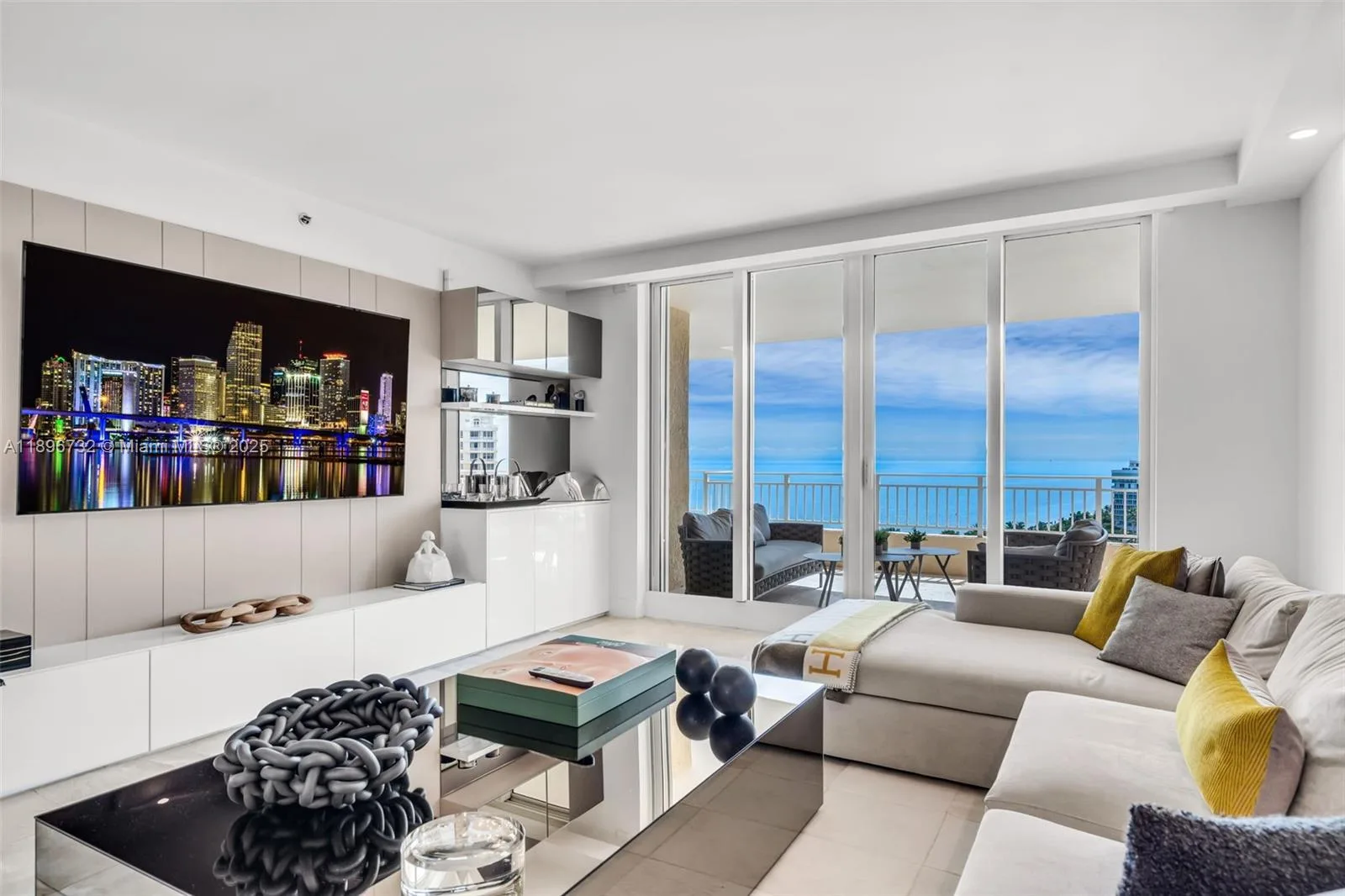 791 Crandon Blvd # 1404, Key Biscayne, FL 33149 photo 7