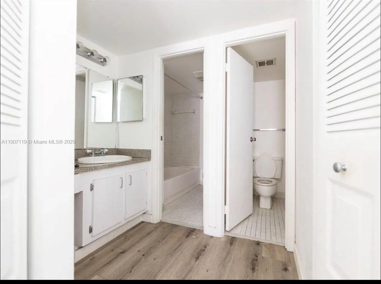 20379 W Country Club Dr # 737, Aventura, FL 33180 photo 11