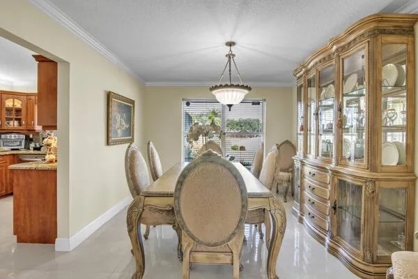 6431 Olde Moat Way, Davie, FL 33331 photo 13