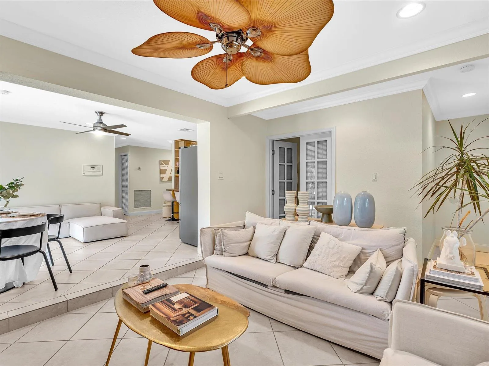 11 FOREST HILLS Lane, Boca Raton, FL 33431 photo 7