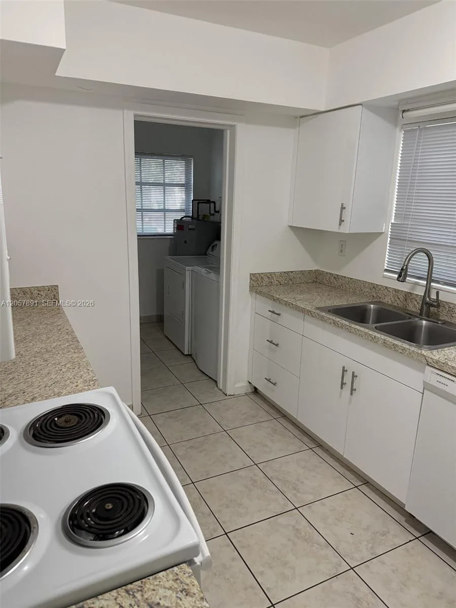 4855 University Dr # 4855, Coral Gables, FL 33146 photo 7