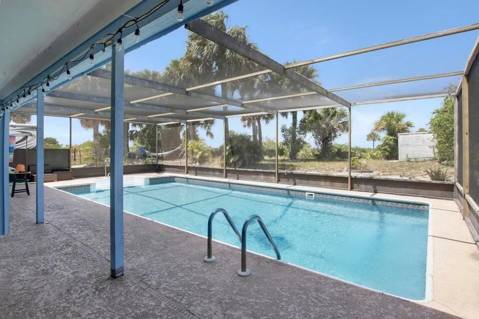 11099 Ridge Avenue, Fort Pierce, FL 34982 photo 9