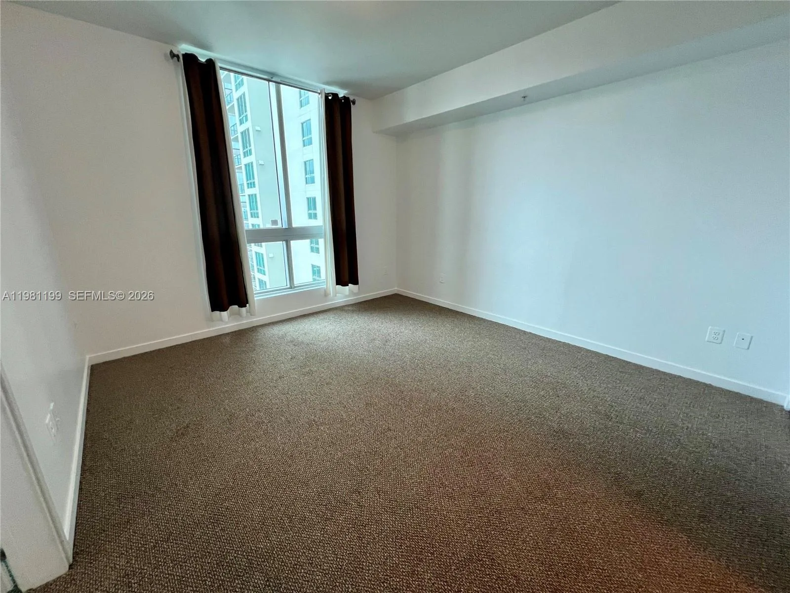 300 S Biscayne Blvd # 2703, Miami, FL 33131 photo 9