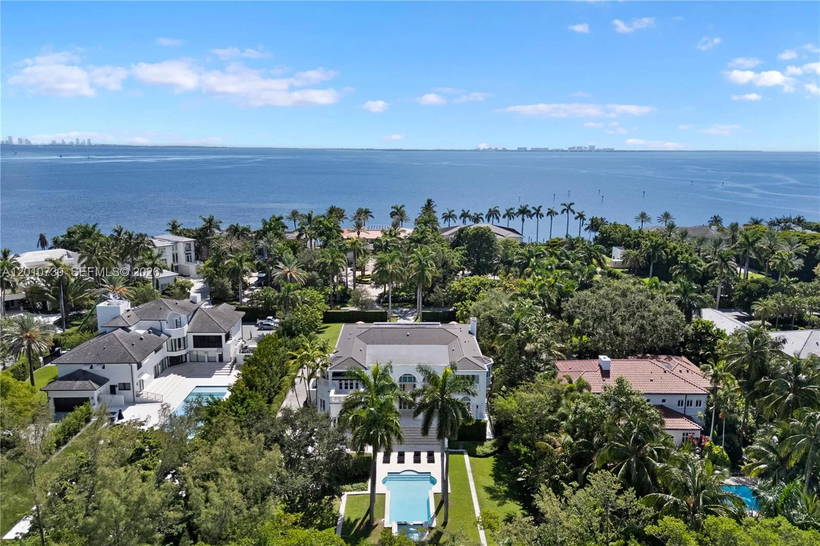 26 Tahiti Beach Island Rd, Coral Gables, FL 33143 photo 3