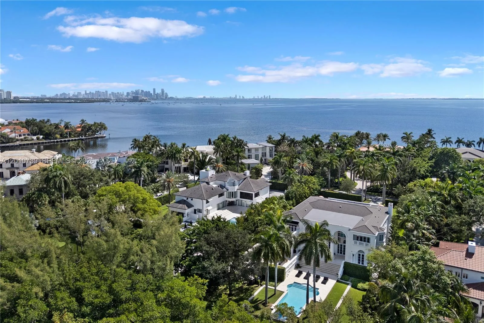 26 Tahiti Beach Island Rd, Coral Gables, FL 33143 photo 4