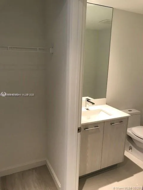 55 SW 9th St # 2510, Miami, FL 33130 photo 6