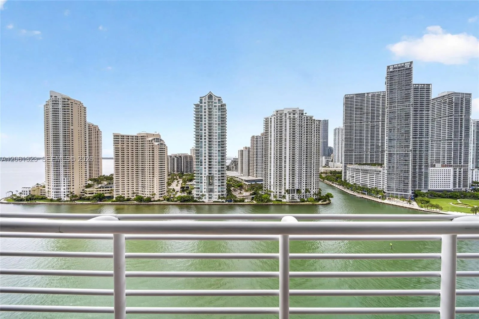 325 S Biscayne Blvd # 2219, Miami, FL 33131