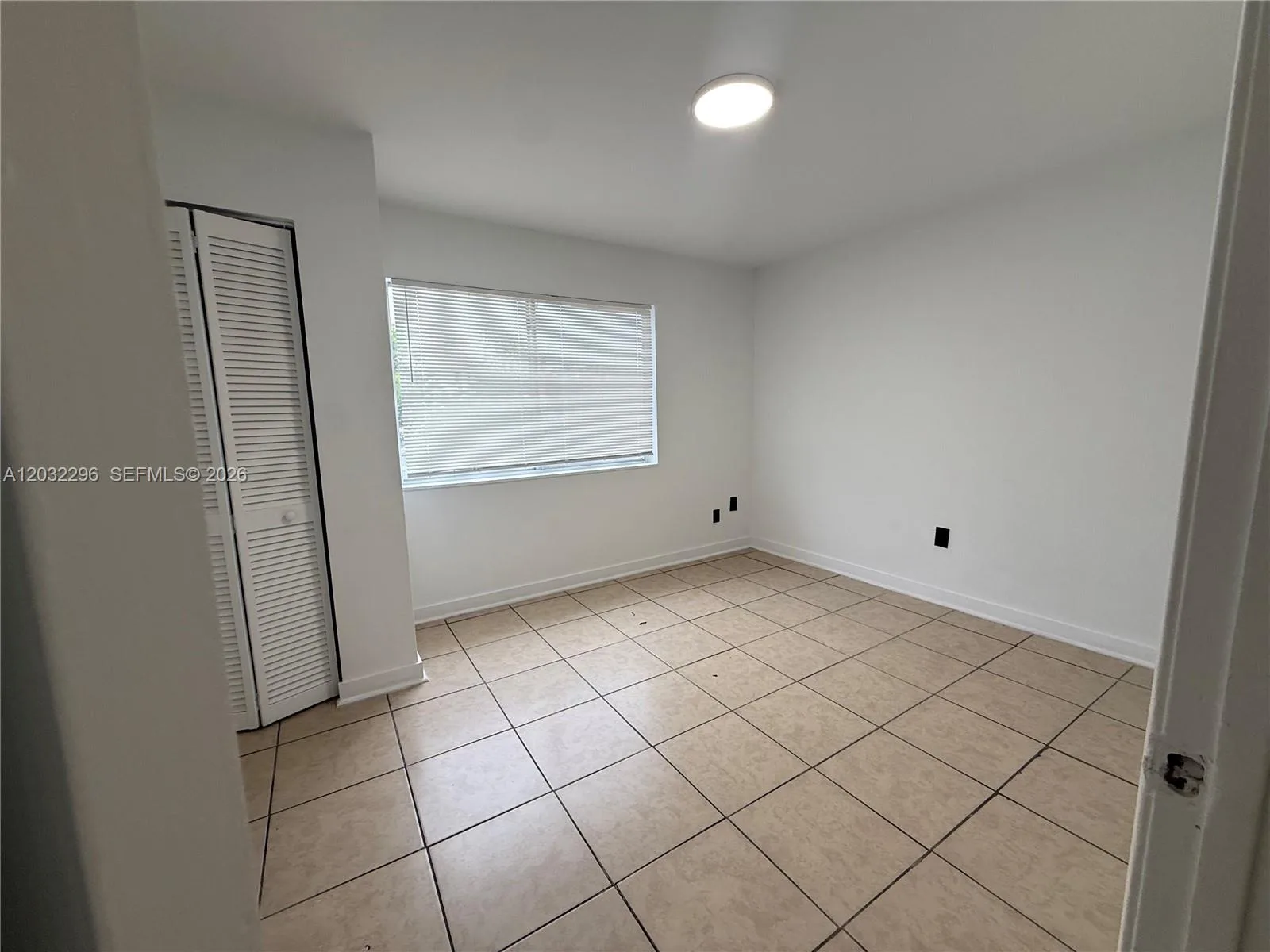 12215 W Dixie Hwy # 107, North Miami, FL 33161 photo 4