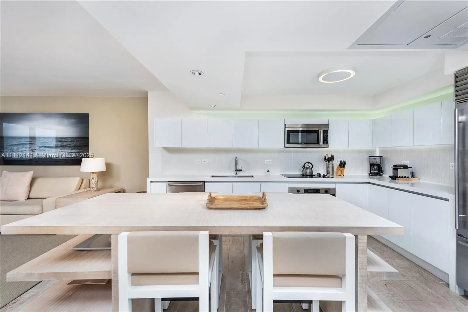 102 24th St # 1208, Miami Beach, FL 33139 photo 13