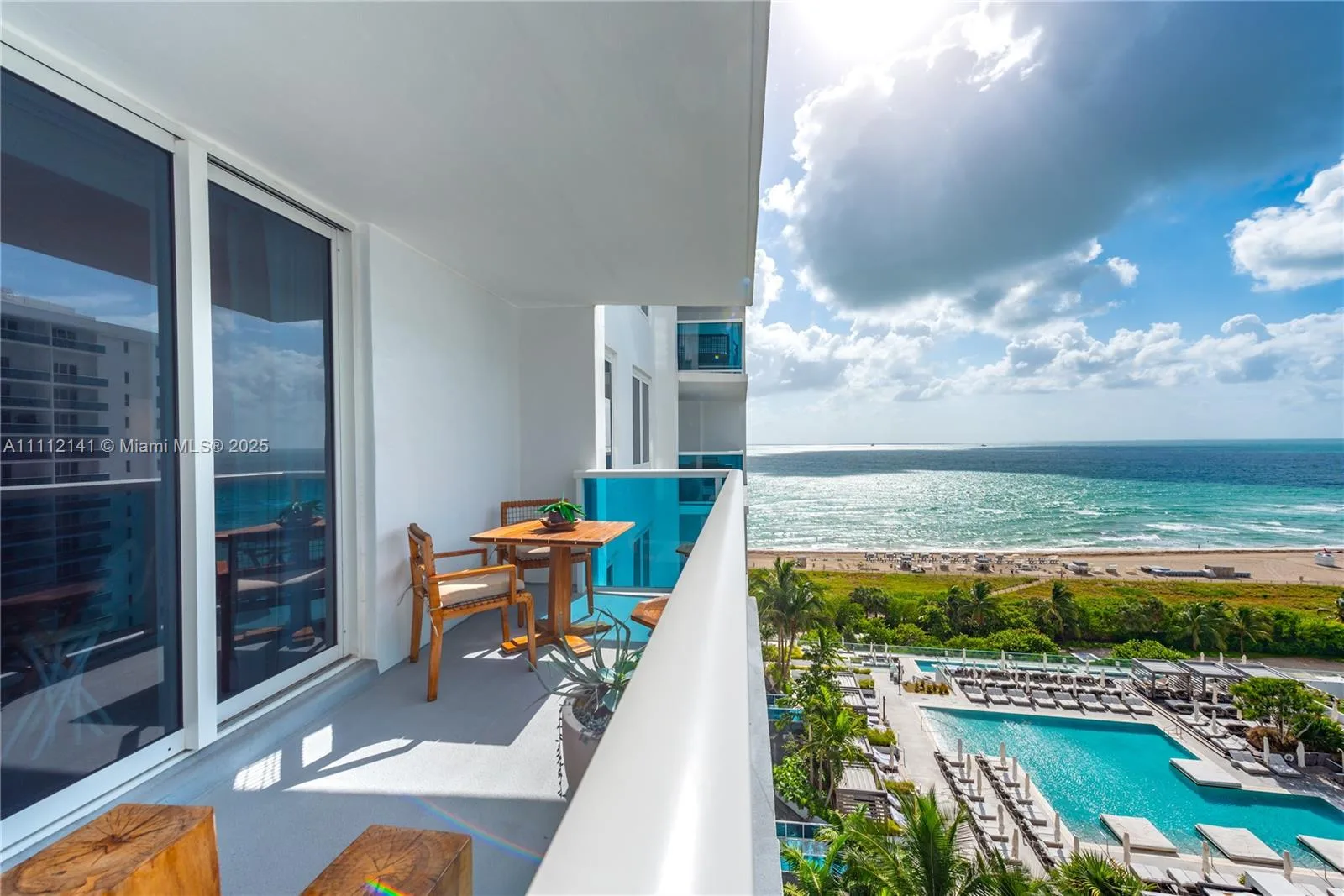 102 24th St # 1208, Miami Beach, FL 33139 photo 2