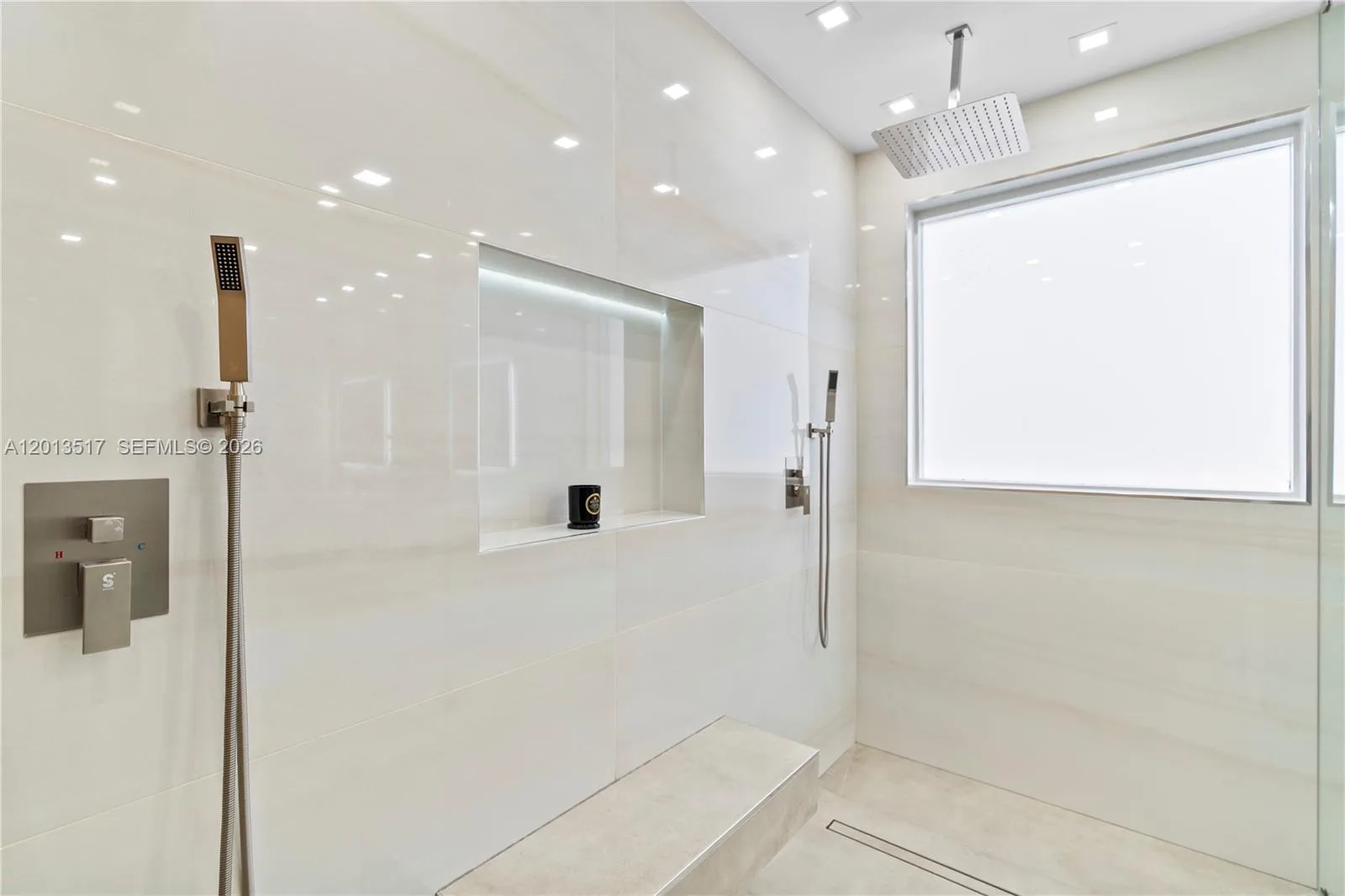 3188 NE 211th Ter, Aventura, FL 33180 photo 12