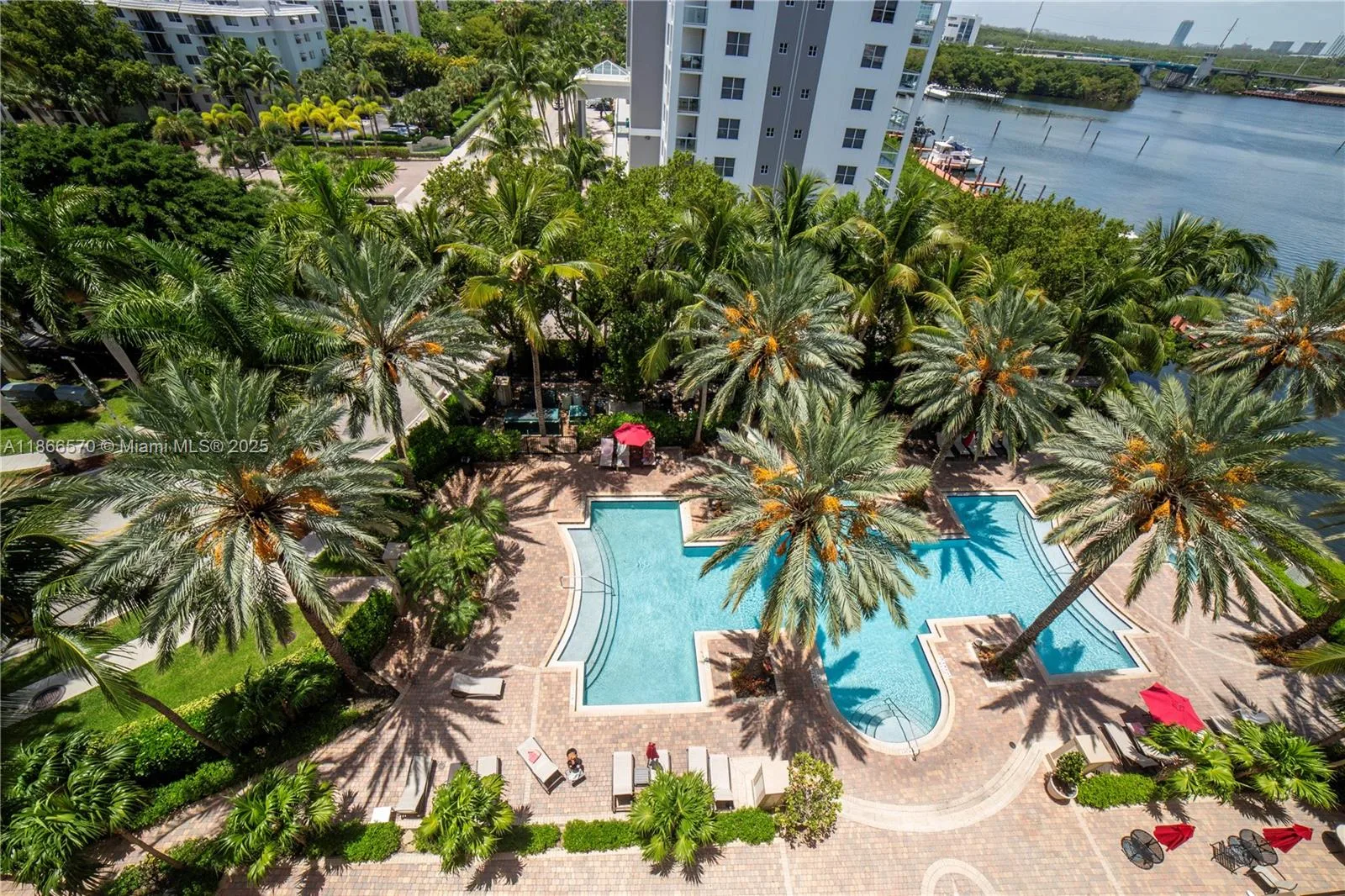 17100 N Bay Rd # 1802, Sunny Isles Beach, FL 33160