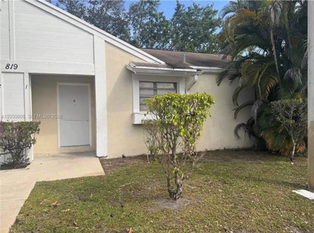 819 NE 214th Ln # 1, Miami, FL 33179