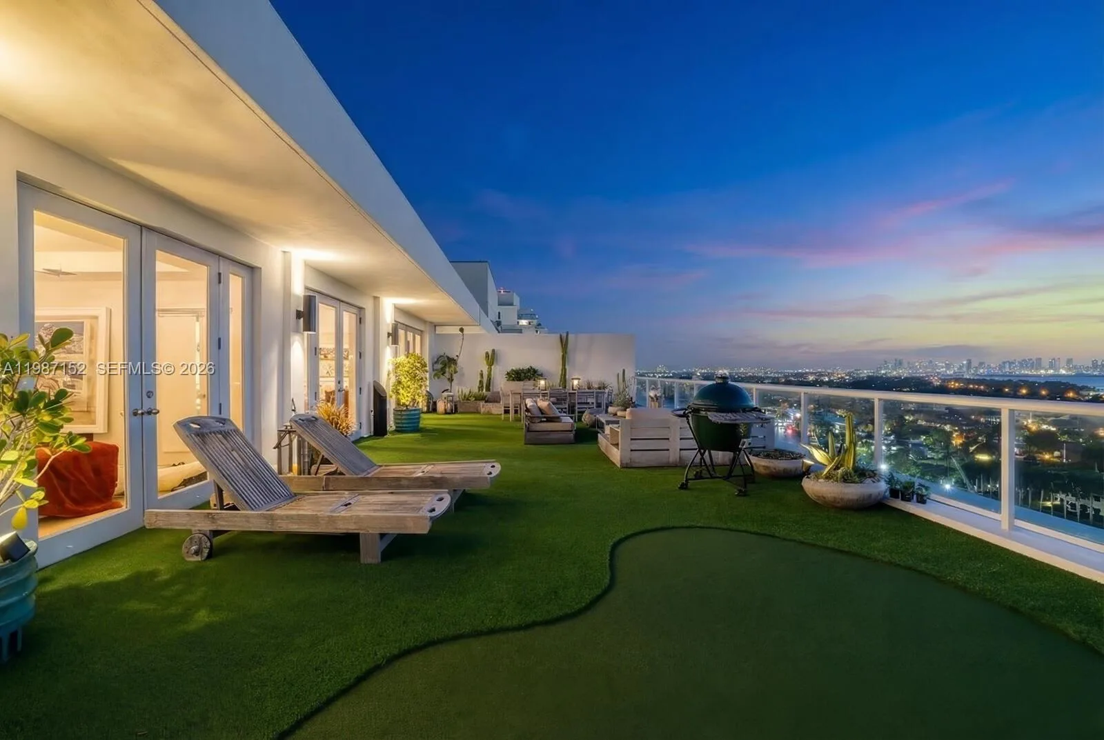 5600 Collins Ave # D, Miami Beach, FL 33140 photo 2