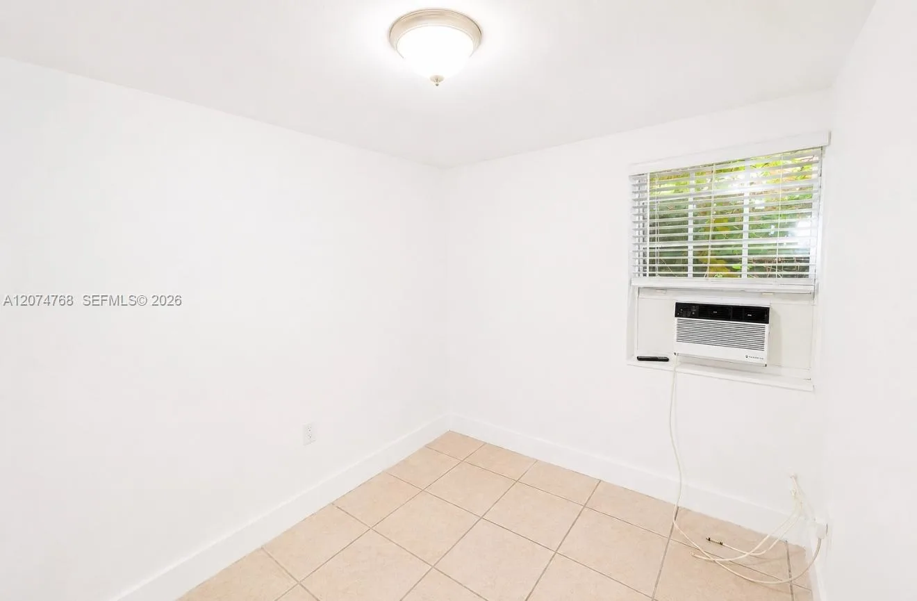2300 W Flagler St # 21A, Miami, FL 33135 photo 3