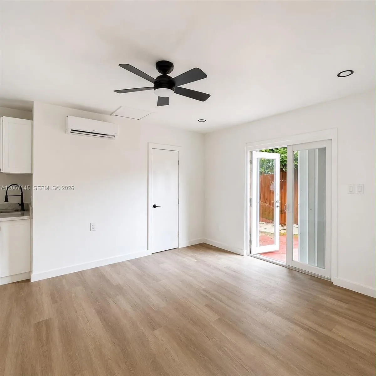 1461 NE 56th St # 1-3, Fort Lauderdale, FL 33334