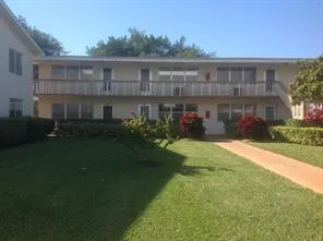 146 Canterbury # 146, West Palm Beach, FL 33417
