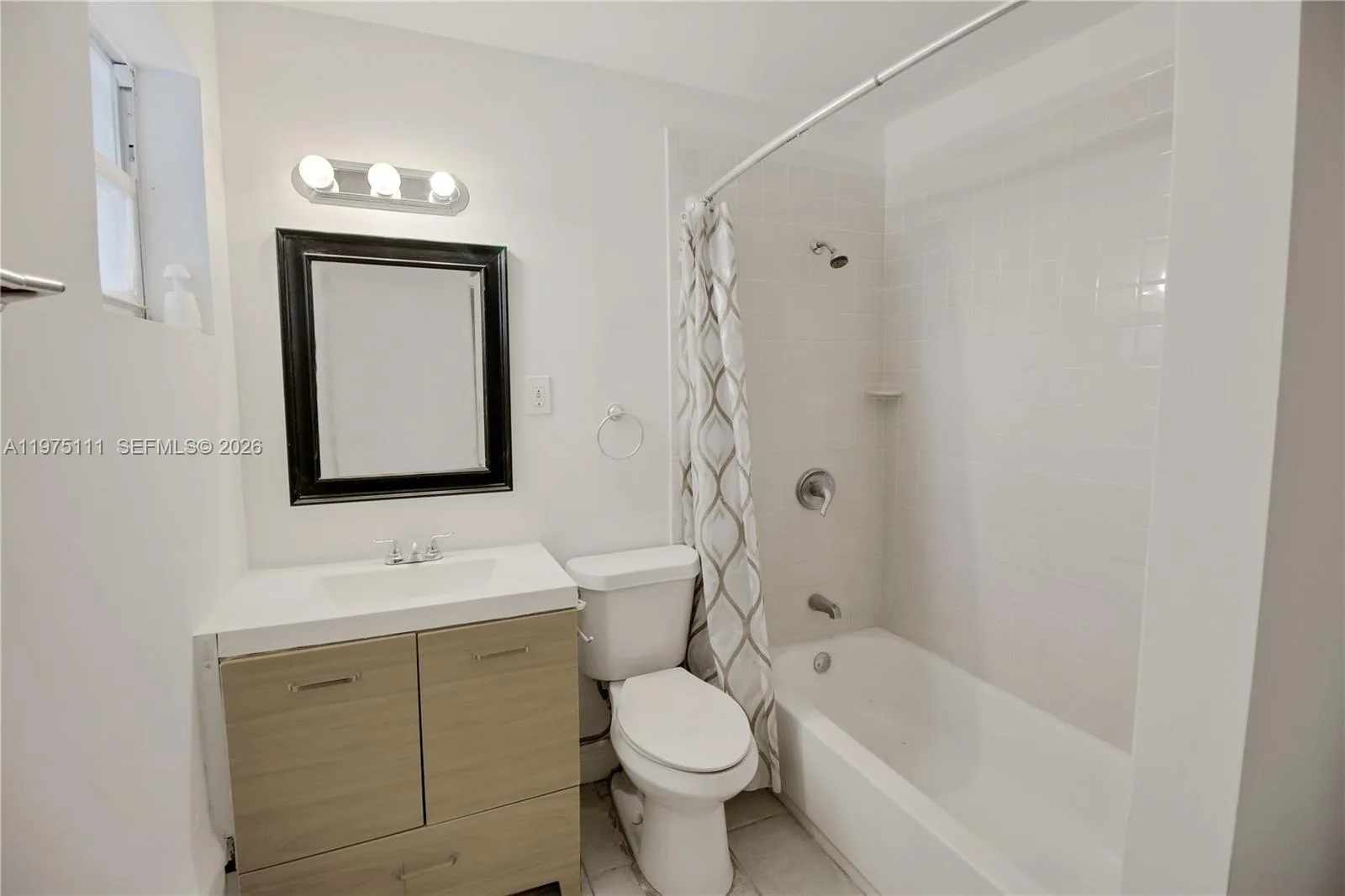 1160 W 26 th  ct, Riviera Beach, FL 33404 photo 12