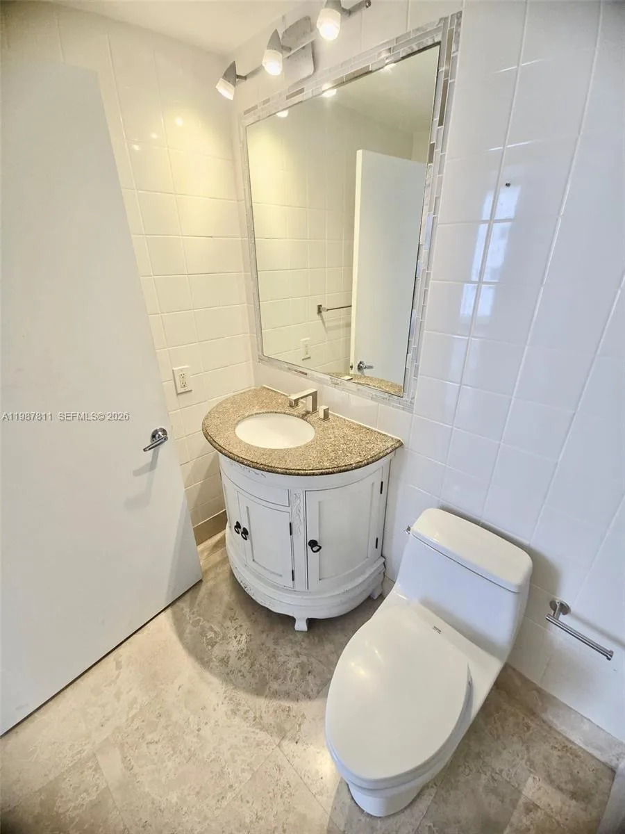 185 SE 14th Ter # 2701, Miami, FL 33131 photo 10