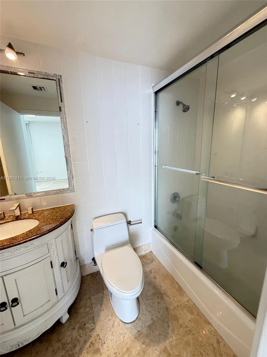 185 SE 14th Ter # 2701, Miami, FL 33131 photo 9