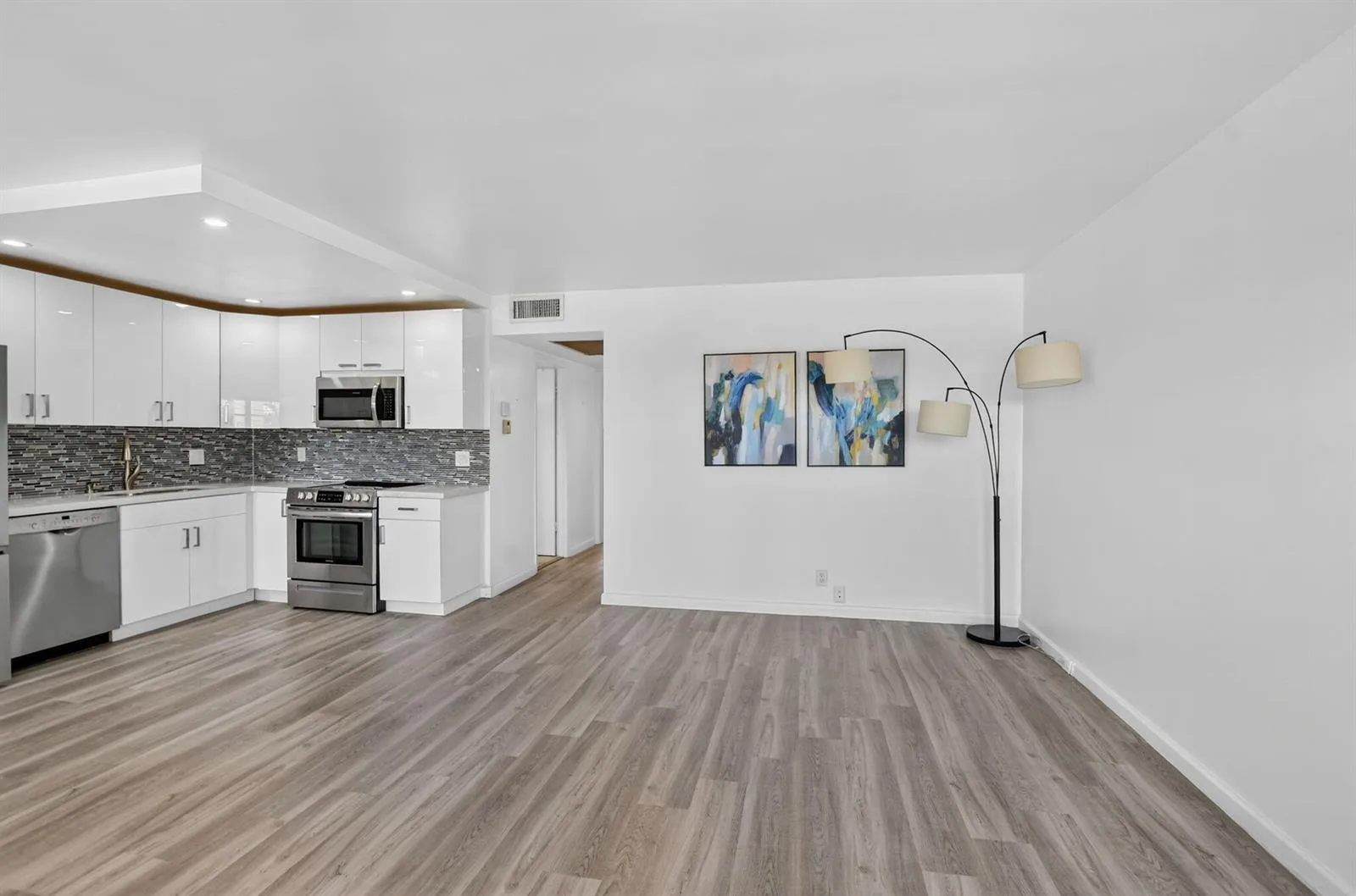 4025 Guildford # B - 4025, Boca Raton, FL 33434 photo 4
