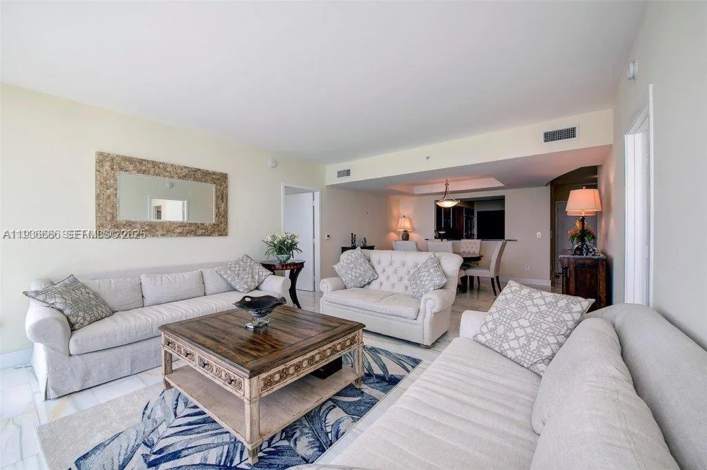 1331 Brickell Bay Dr # 903, Miami, FL 33131 photo 11