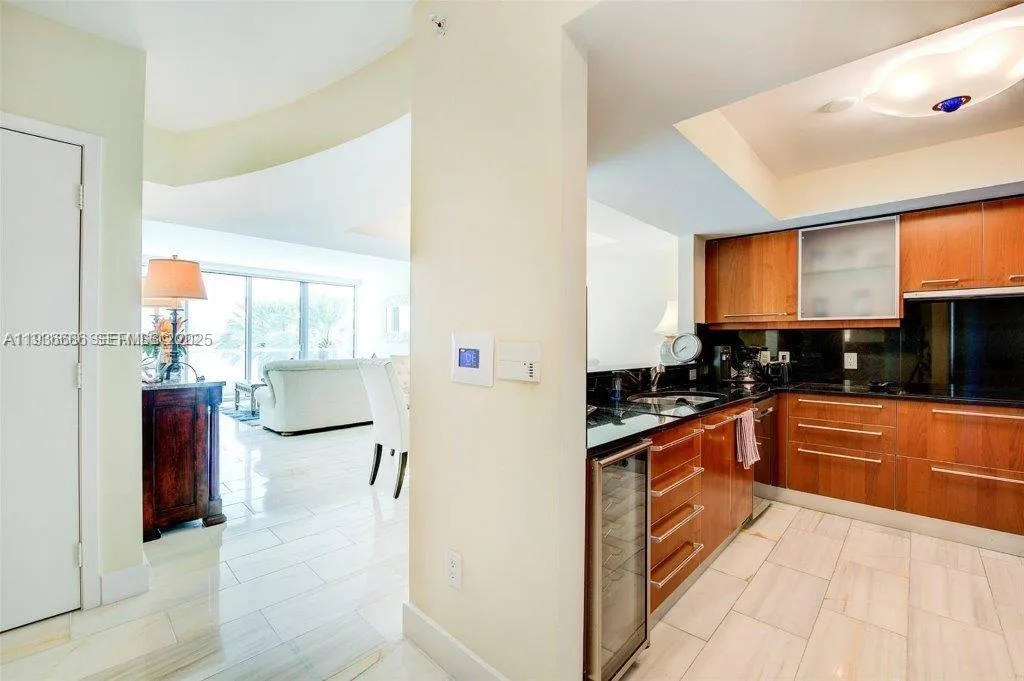 1331 Brickell Bay Dr # 903, Miami, FL 33131 photo 6