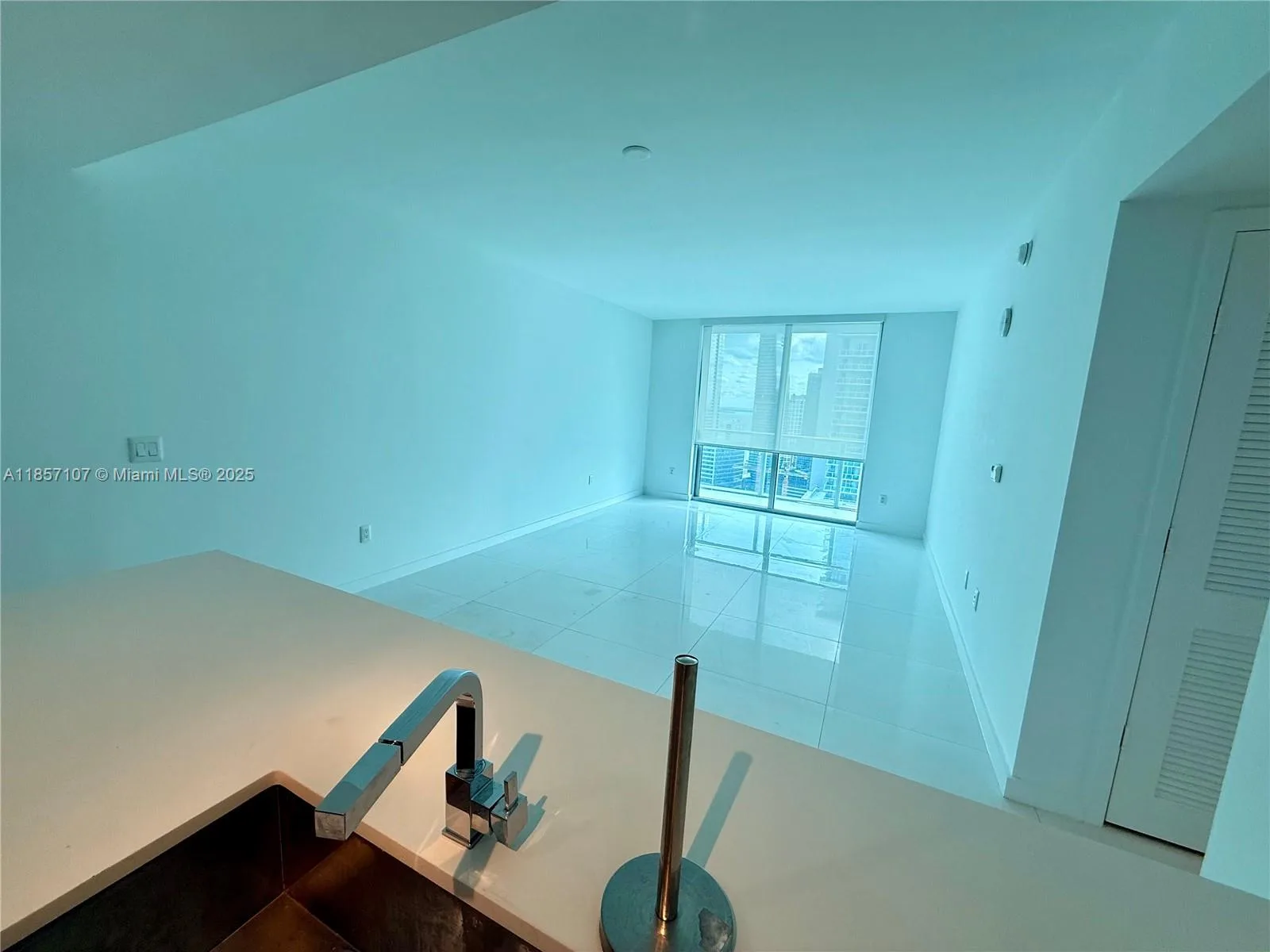 1100 S MIAMI AVE # 3104, Miami, FL 33130 photo 4