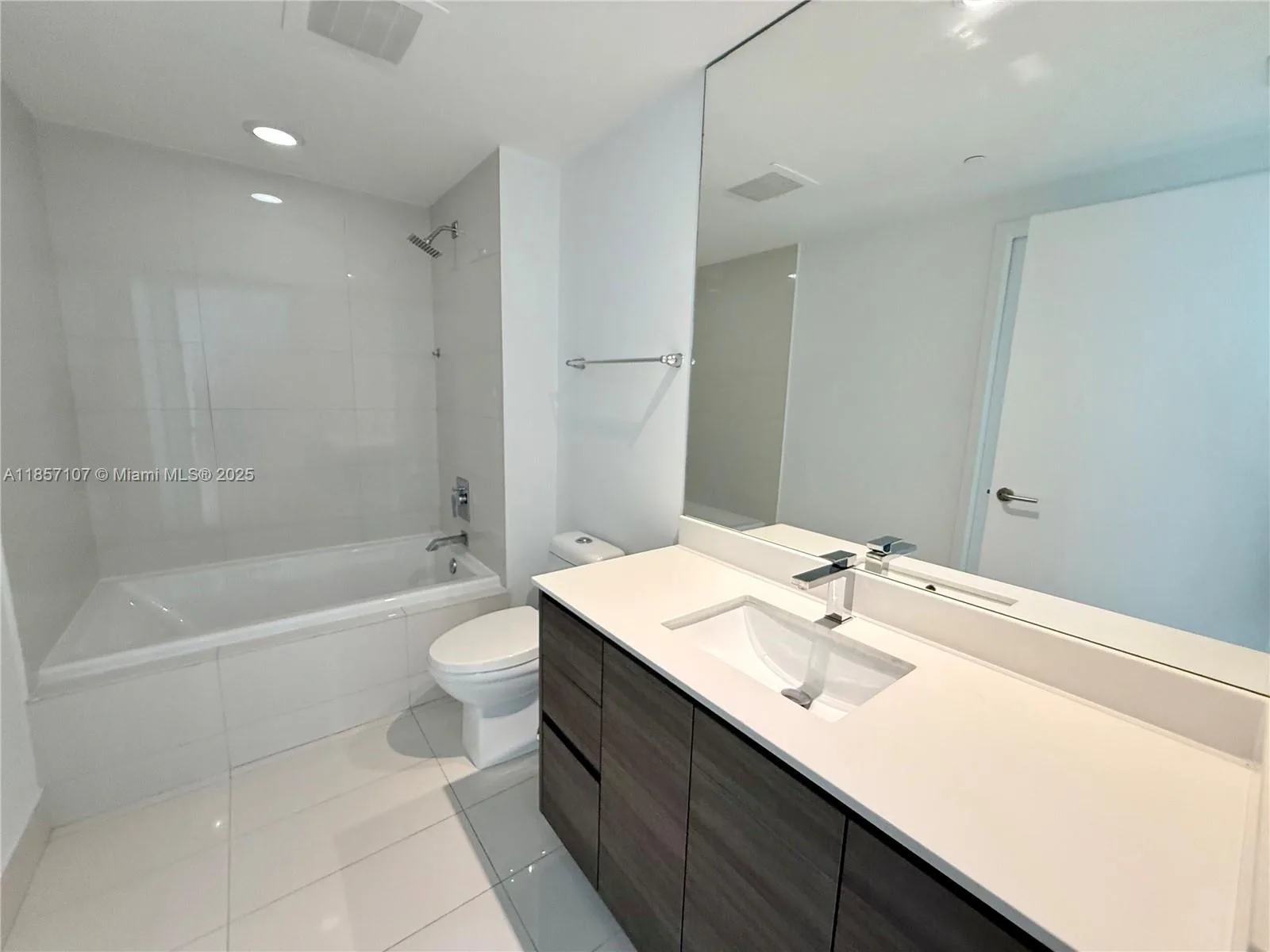 1100 S MIAMI AVE # 3104, Miami, FL 33130 photo 6