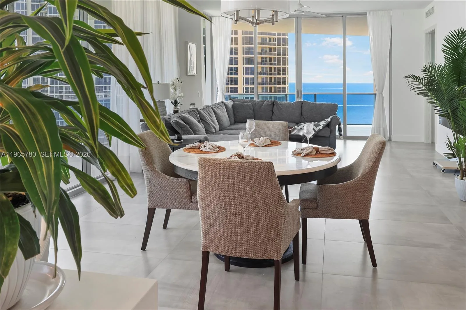 17550 Collins Ave # 1205, Sunny Isles Beach, FL 33160