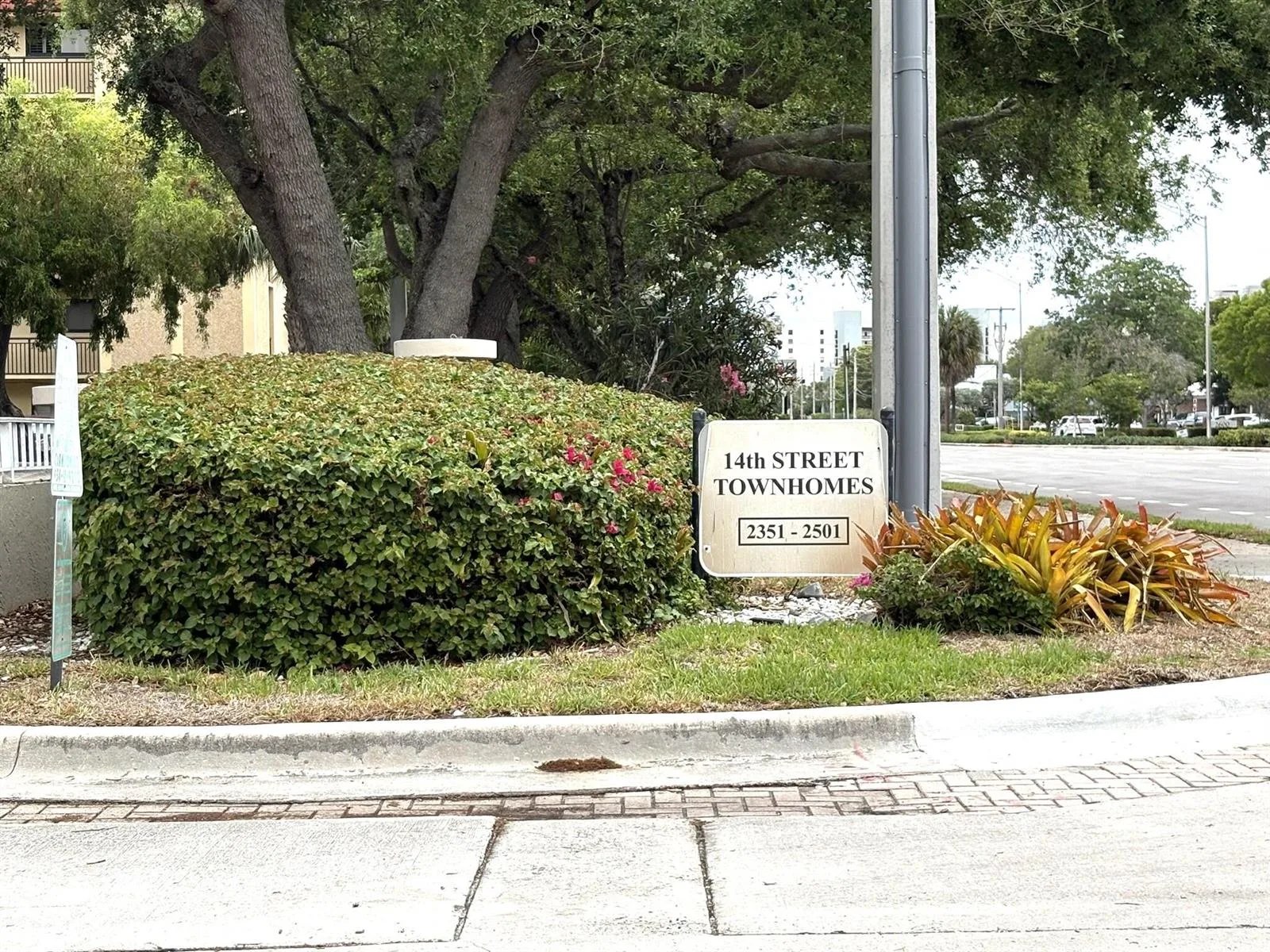 2501 NE 14th Street # 301, Pompano Beach, FL 33062 photo 2