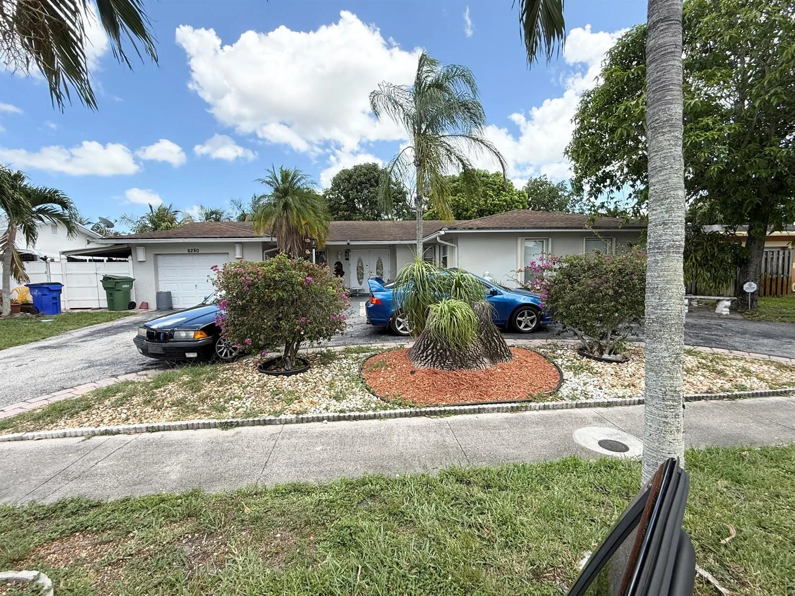 6280 SW 4th Street, Margate, FL 33068
