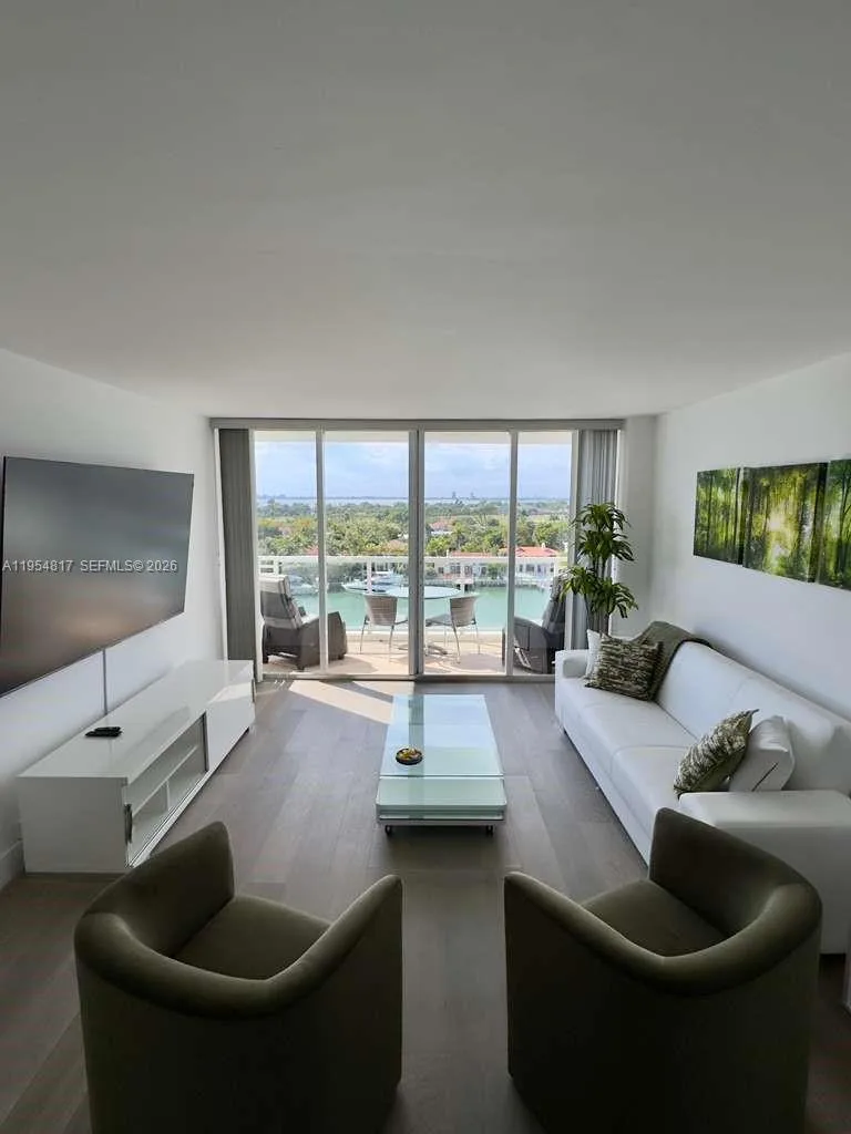 5600 Collins Ave # 10L, Miami Beach, FL 33140