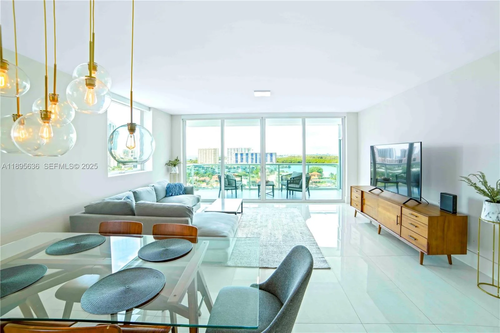 400 Sunny Isles Blvd # 1408, Sunny Isles Beach, FL 33160