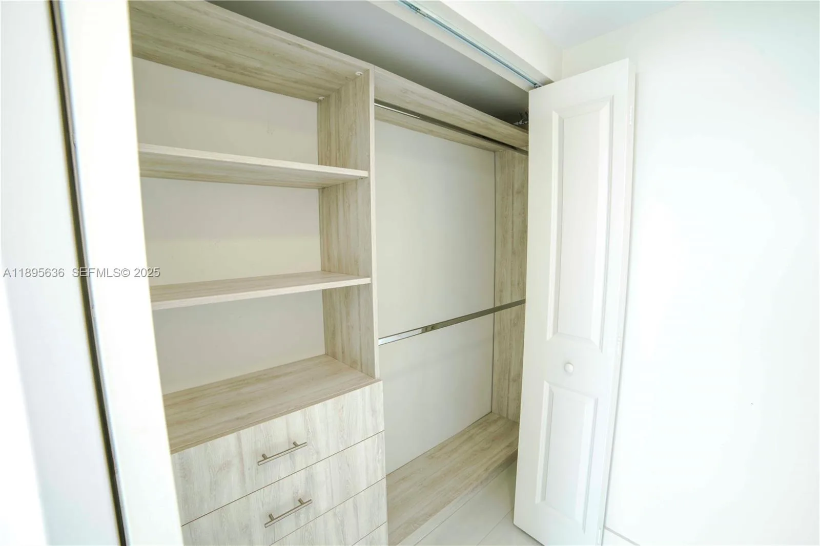 400 Sunny Isles Blvd # 1408, Sunny Isles Beach, FL 33160 photo 10