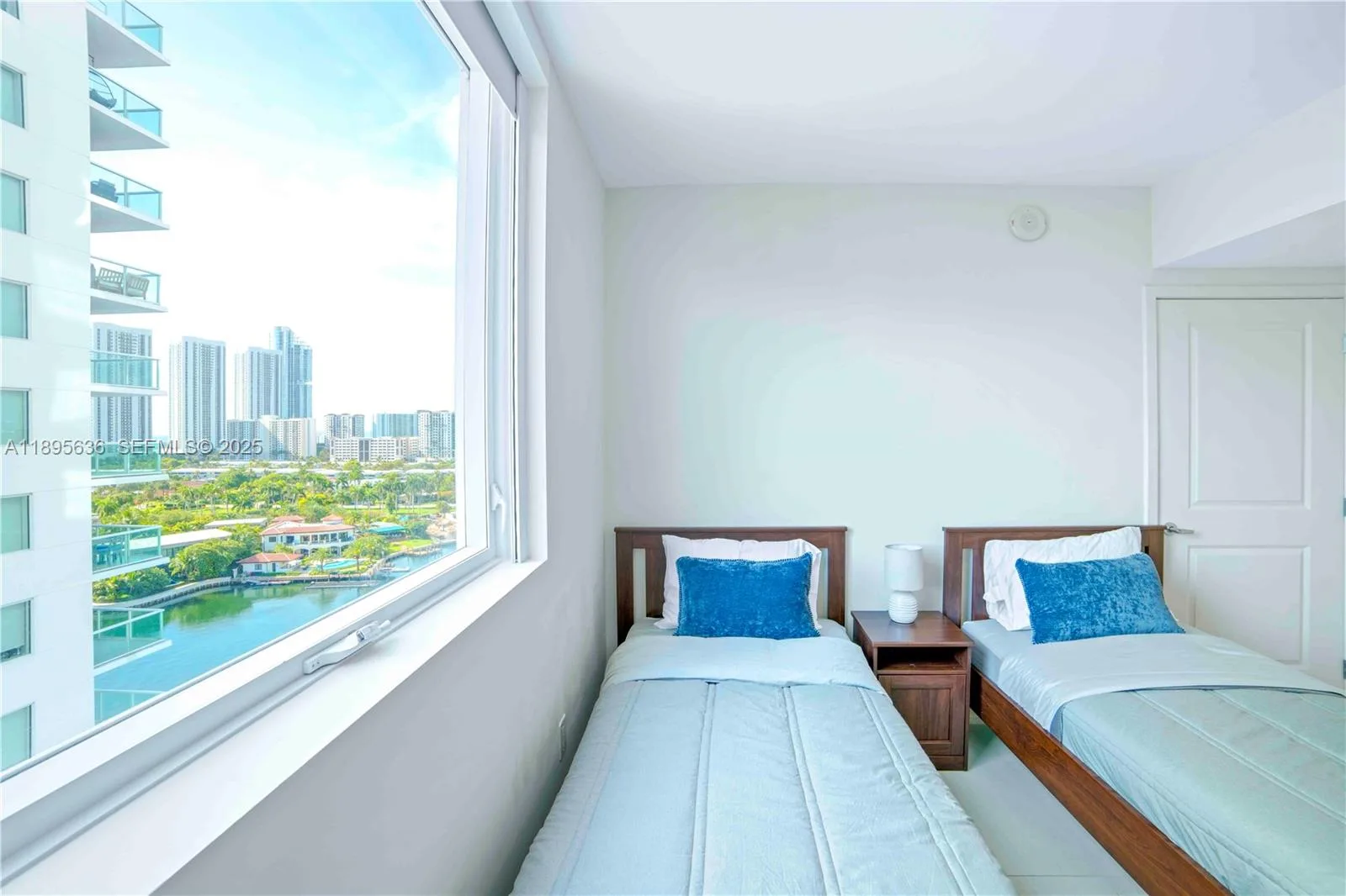 400 Sunny Isles Blvd # 1408, Sunny Isles Beach, FL 33160 photo 8