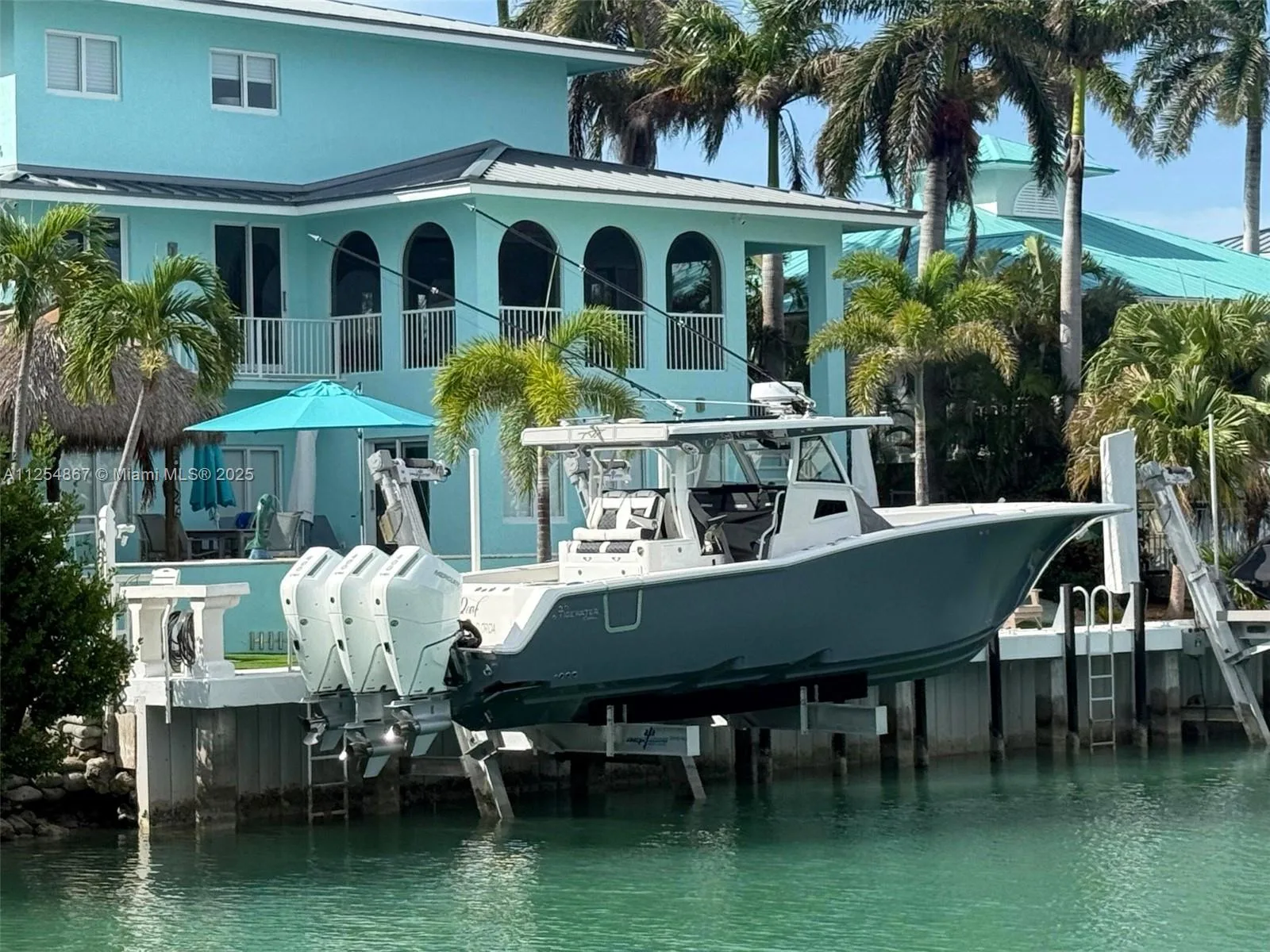 124 S Indies, Marathon, FL 33050 photo 2