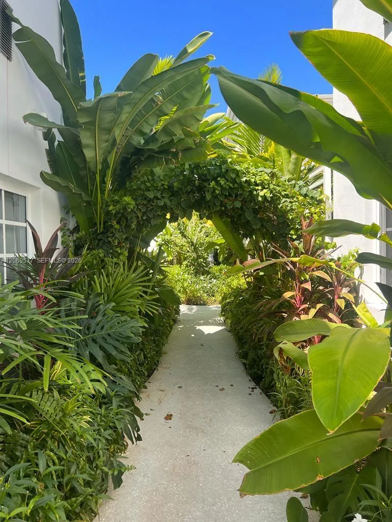 8035 Abbott Ave # 107, Miami Beach, FL 33141 photo 6