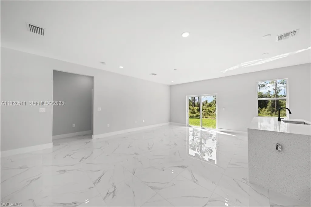 1108 GARIBALDI ST E, Lehigh Acres, FL 33974 photo 4