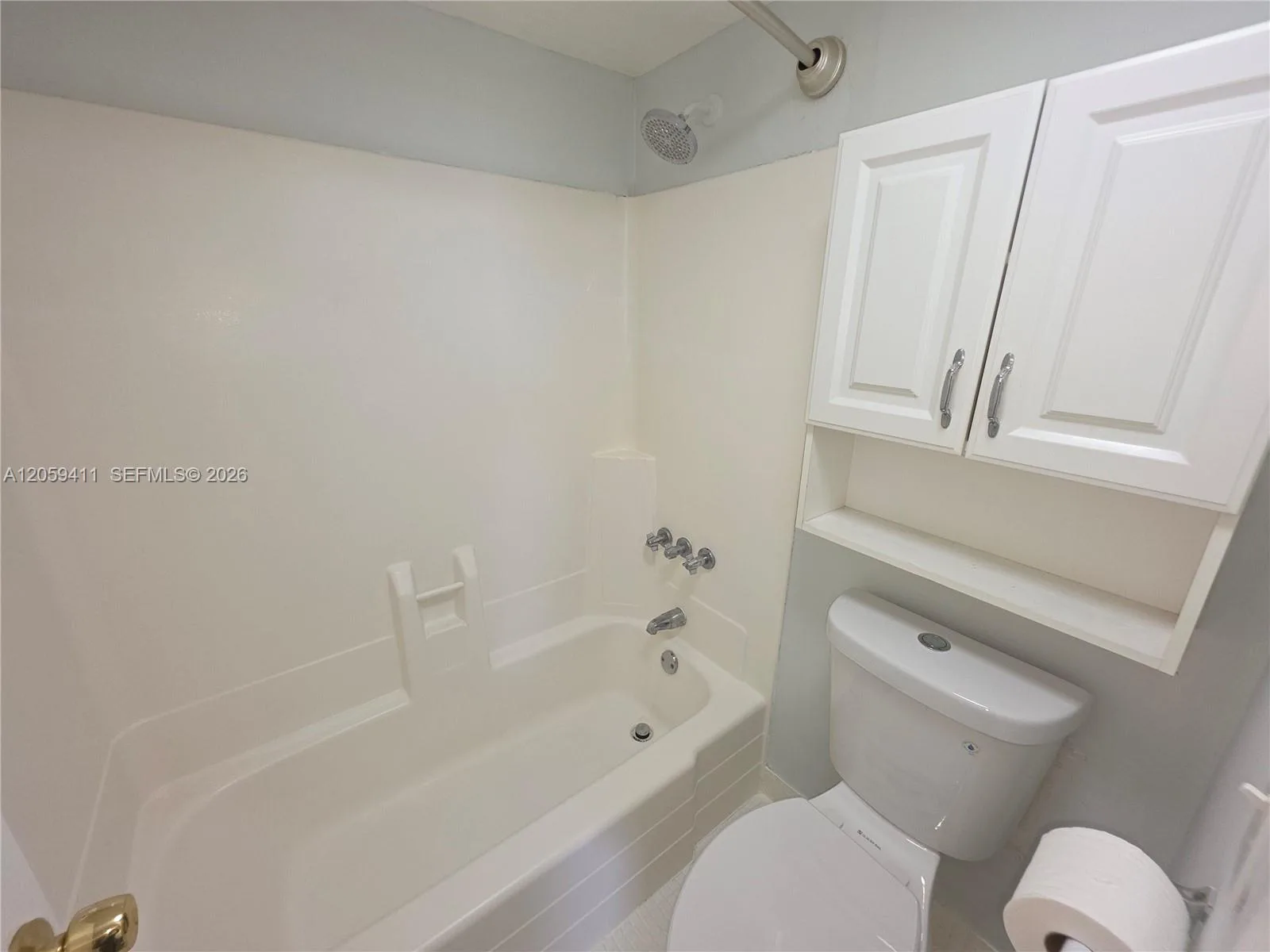 2350 NE 135th St # 602, North Miami, FL 33181 photo 5