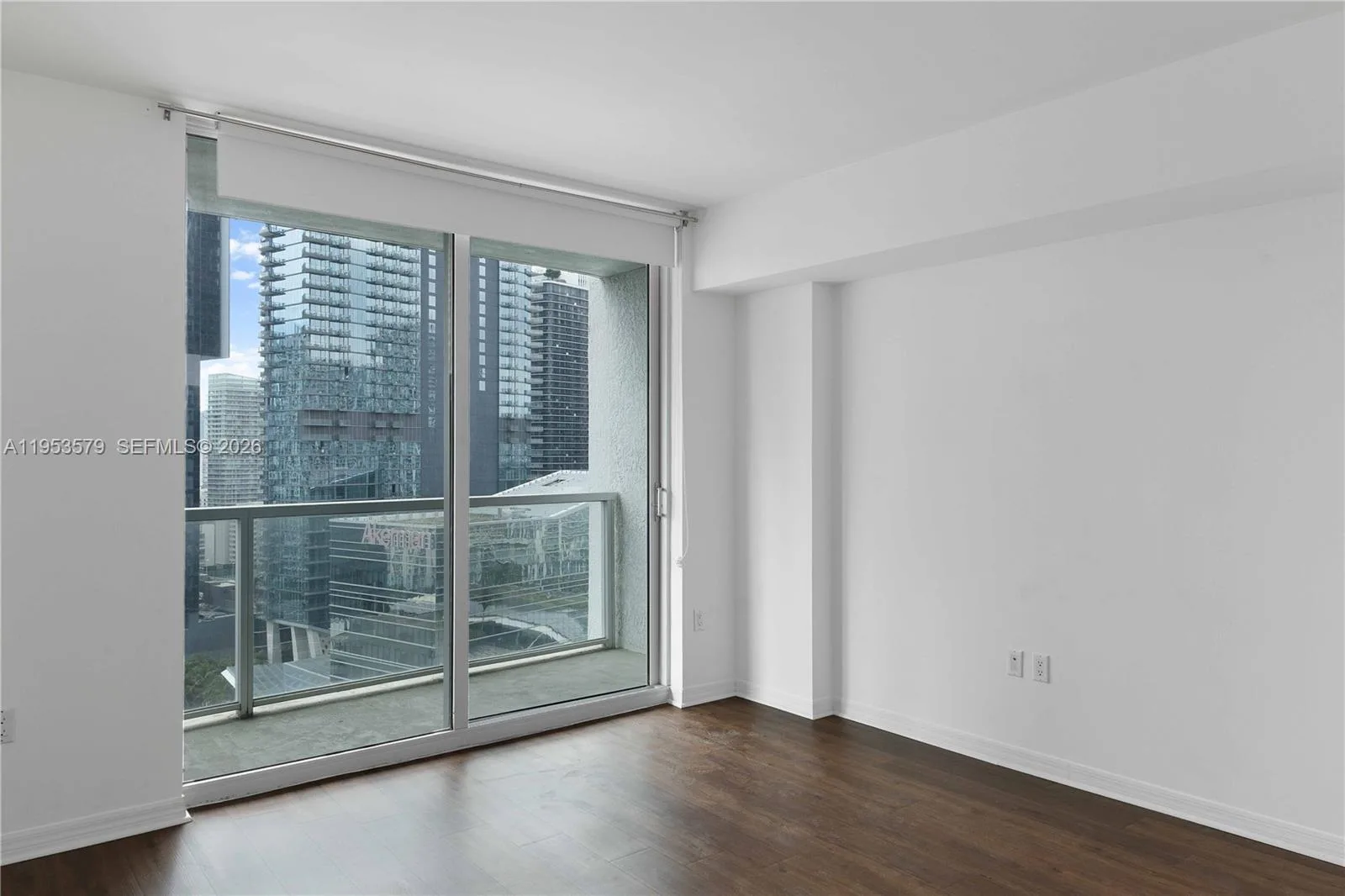 55 SE 6th St # 2606, Miami, FL 33131 photo 10