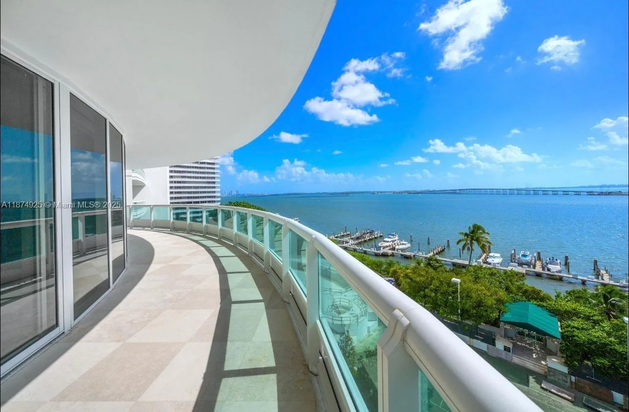 1643 Brickell Ave # 1002, Miami, FL 33129